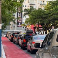 Nem o Carnaval evita o congestionamento na região