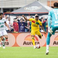Chapecoense recebe o Brusque pelo duelo de volta da semifinal