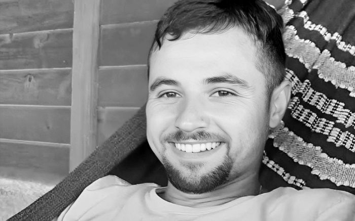 Jean Carlos de Souza tirou folga para passear com esposa e filha