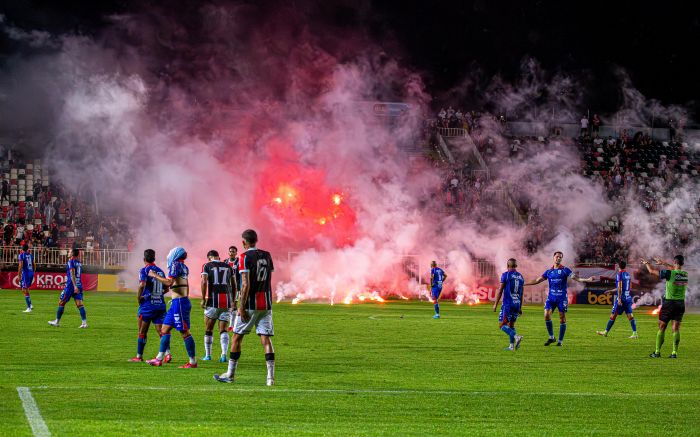 Julgamento do Tribunal de Justiça Desportiva ainda aplicou multa de R$ 20 mil ao clube