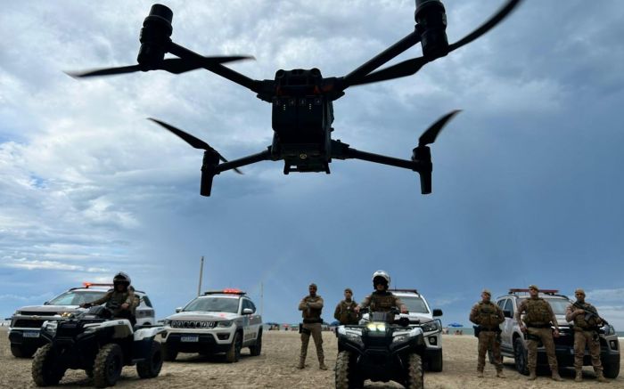 Polícia Militar vai usar drones com reconhecimento facial para monitorar o público no Carnaval em Balneário Camboriú (Foto: Divulgação prefeitura de Balneário Camboriú)