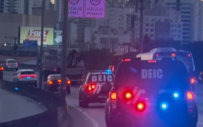 Operação da Polícia Civil prendeu dois suspeitos de organização criminosa em Florianópolis (Foto: Divulgação/PCSC)