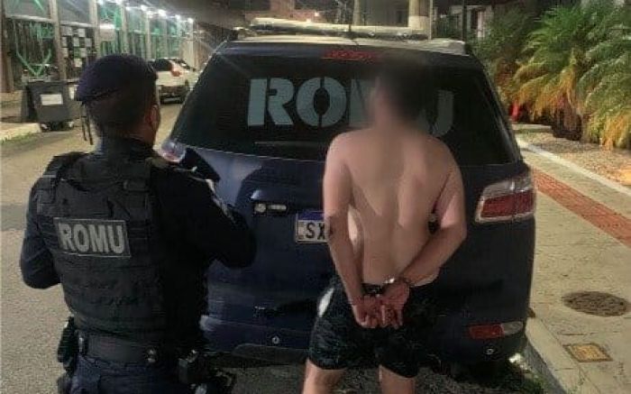 Suspeitfoi preso na rua 2700, após denúncia de violência doméstica (Foto: Divulgação/GMBC)