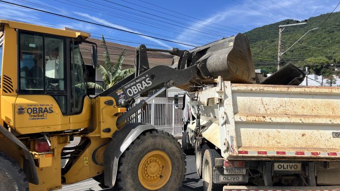 Ação tinha objetivo de eliminar focos do mosquito da dengue (Foto: Divulgação/PMI)