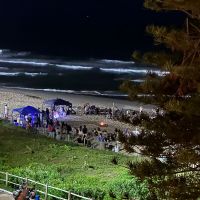 Luau na Praia Brava tira o sono de moradores