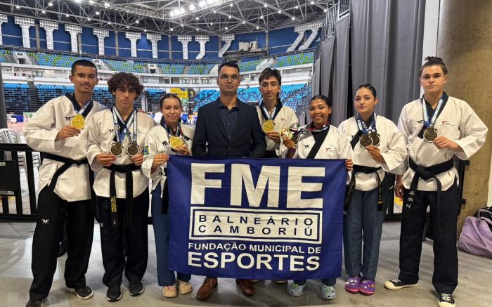Atletas se classificaram para a seleção que vai disputar o Mundial de taekwondo na Coreia do Sul (Foto: Divulgação)