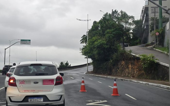 Operação é adotada sempre que chove, segundo a BC Trânsito (Foto: Leitor)
