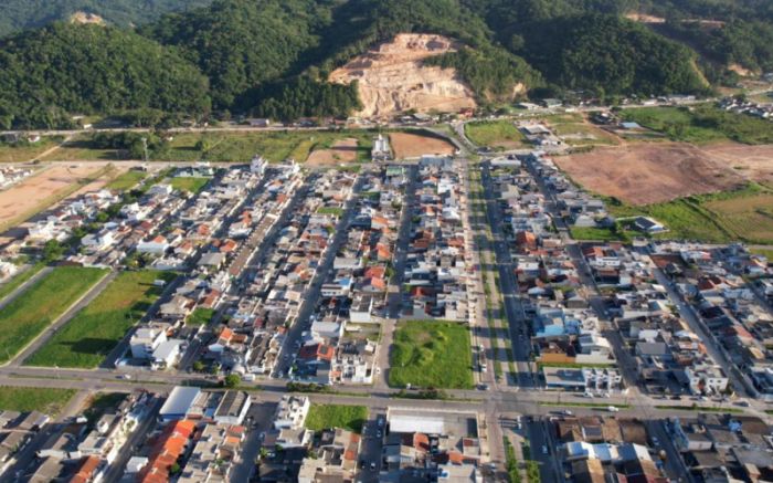 Atendimento foi no Departamento de Habitação da prefeitura (Foto: Foto: Jader Liberal/Divulgação)