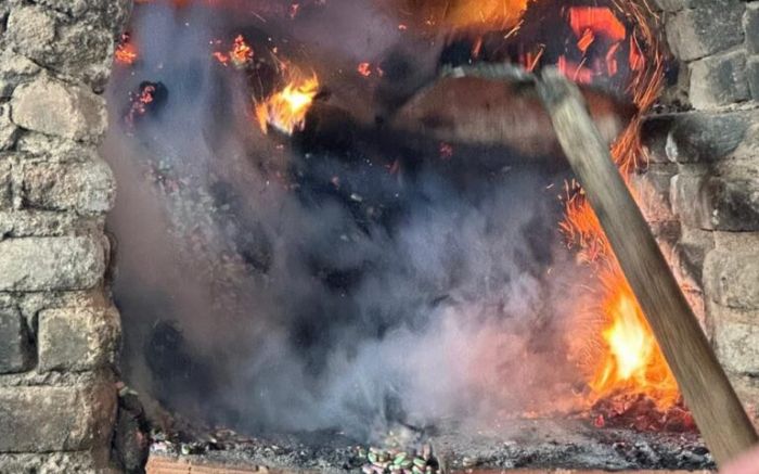 A queima de mais de meia tonelada é fruto de apreensões feitas na região nos últimos meses (Foto: Divulgação/PCSC)
