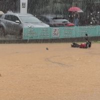 Osvaldo Reis tá debaixo d’água em Itajaí