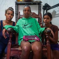 Em Cuba, bloqueio dos EUA e apagões pioram vida de mulheres