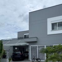 Condomínio pede demolição de parte de casa reformada