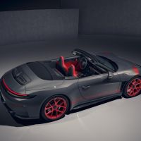 Porsche 911 GT3 conversível por mais de R$ 2 milhões