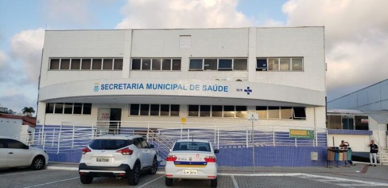 Saúde de Itajaí virou negócio da China? 