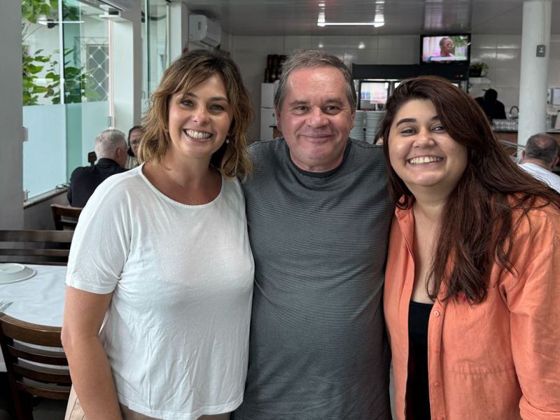 Encontrei com as jornalistas da secretaria de Comunicação de BC, Dagmara Spautz, e a diretora Katiuscia Villain 