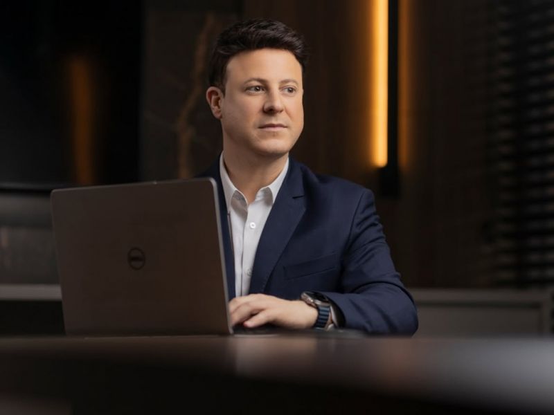 Confraria - O empresário Luís Aurélio Viapiana Paes promoveu, em Itapema, uma nova edição da Confraria Premier, promovida pela Premier Business Brasil. O evento contou com a parceria da renomada construtora Vitacon, de São Paulo, especialista na construção de estúdios inteligentes e soluções urbanas inovadoras. (foto: Reprodução/Instagram)