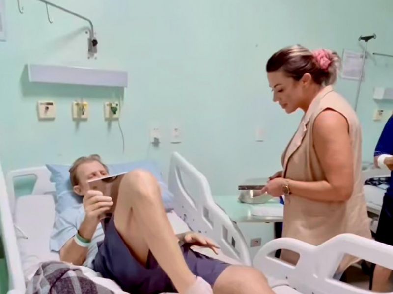 Fé em Deus e pé na tábua? A secretária de Saúde de BC, Aline Leal, a Barbie morena, distribuiu livro evangélico no hospital Ruth Cardoso