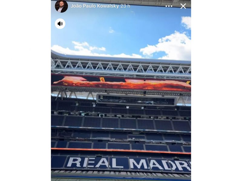 O secretário de Desenvolvimento Urbano da city pexêra, o João Paulo Kowalsky, botou fotos nas redes sociais turistando na Zoropa