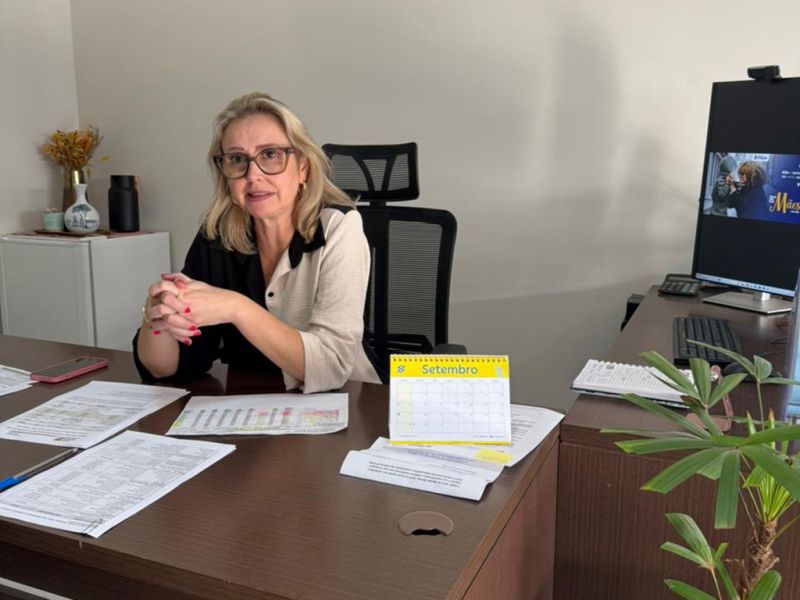 A minha ex-musa BBB, Anna Carolina (PSDB), brecou a renovação do contrato da mansão da Assistência Social: saiu a ostentação e entrou a funcionalidade 