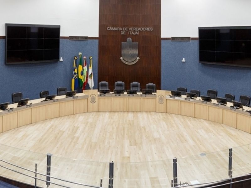 Aumento dos servidores tá na piramidal pra ser votado nesta quinta-feira