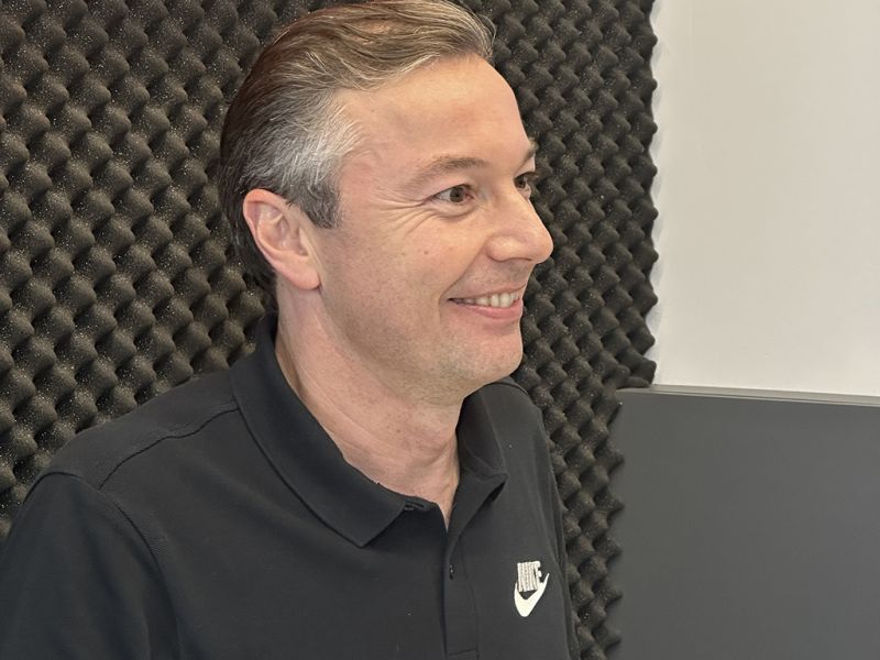 O deputado estadual Napoleão Bernardes (PSD) participou do Desembucha JC. Bizolhe no youtube.com/@desembuchaJC