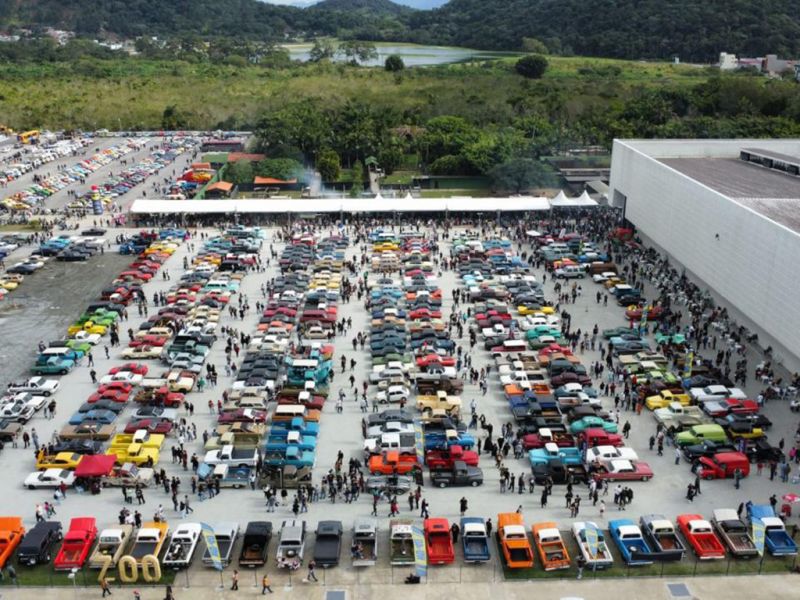 O maior evento latino-americano da Kustom Kulture vem aí. O XIII Santa Catarina Custom Show acontece de 11 a 13 de julho no Expocentro, em BC. Vai ser imperdível! 