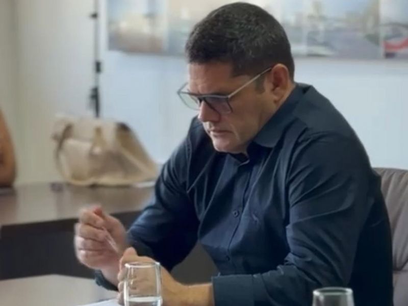 Boa! O prefeito Robison Coelho (PL) assina decreto criando o Parque Municipal do Canto do Morcego