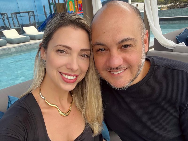 Dia dos Namorados - Em clima apaixonado, Patricia Rossetto Aragon e Beto Aragon curtiram o  ...</div></div>
<div class=