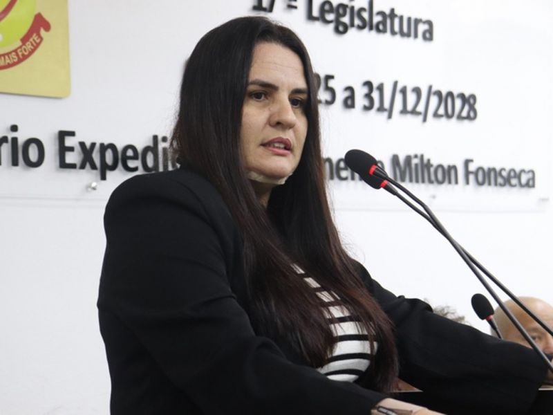 Não dá pra “passar a mão na cabeça” nas atitudes da vereadora Manu Adote Penha (PP), da mariscolândia (foto: divulgação)