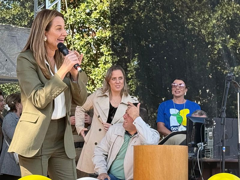 Foi prestigiada a entrega de mais uma etapa da avenida Martin Luther pela prefeita de BC, Juliana Pavan (PSD)