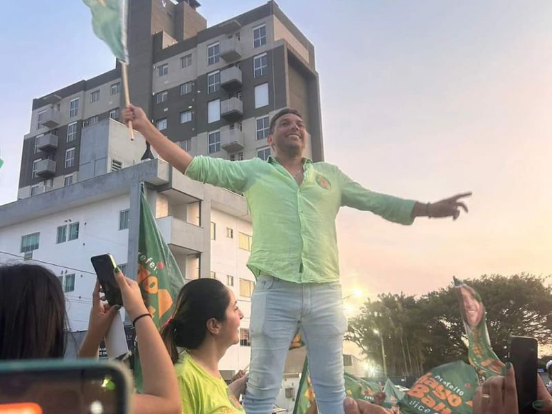 Prefeito Tiago Baltt (MDB), de Piçarras, vence processo por conta de fake news e destina indenização pra ONGs de animais