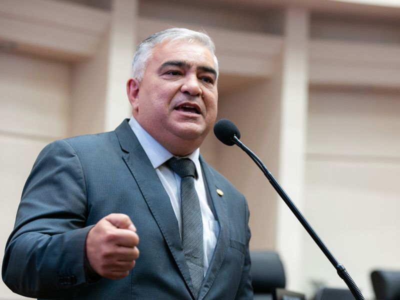 O deputado estadual Sargento Lima (PL) apresentou projeto na Leléia para reduzir danos causados por redes fantasmas no mar