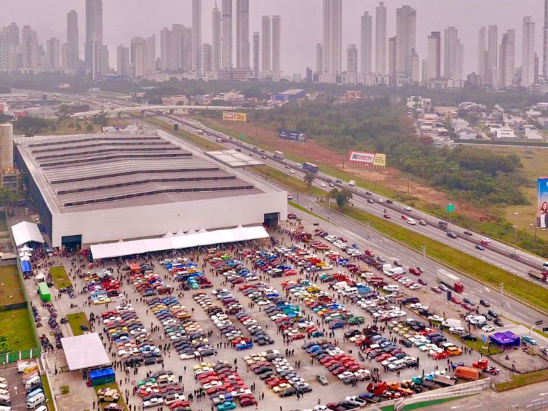 A Assembleia Legislativa de Santa Catarina será palco de uma sessão especial em homenagem ao Santa Catarina Custom Show e personalidades do antigomobilismo na próxima segunda-feira, às 19h (foto: divulgação)