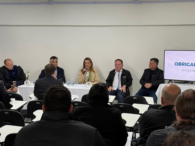 A Emasa descobriu, com testes de fumaça, que o buraco do saneamento em BC tá mais embaixo. O problema não são só as ligações irregulares privadas, mas também, e principalmente, a ligação pública (foto: divulgação)