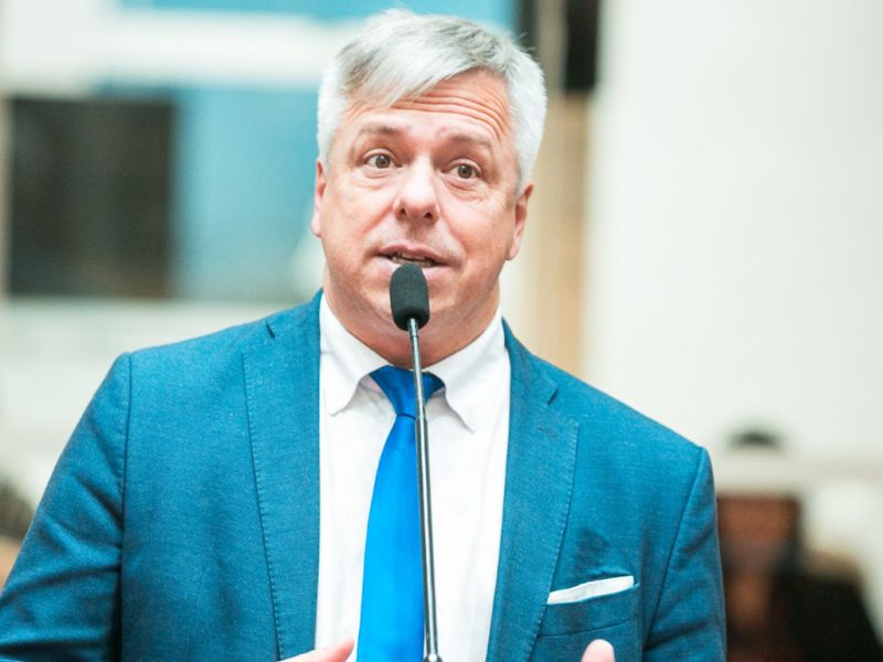 Só 15,6%! A Santa & Bela Catarina mantém um histórico preocupante de investimento na área de proteção civil. Entre janeiro e julho deste ano, foram aplicados apenas R$ 7,8 milhões dos R$ 50 milhões previstos no orçamento para 2025 – o que representa apenas 15,6% dos recursos disponíveis, alerta o deputado estadual Fabiano da Luz (PT)