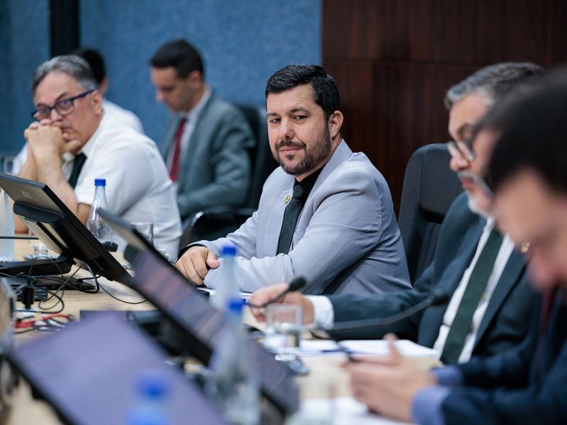 O vereador pexêro Sandro Serpa (PSDB)quer estabelecer um marco regulatório da atividade de locação de equipamentos náuticos de esporte e lazer em Itajaí