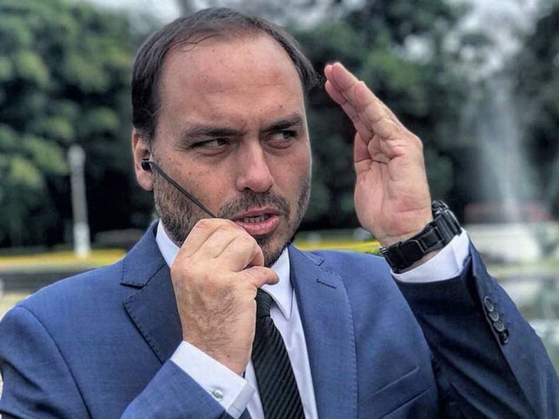 A vinda do vereador carioca Carlos Bolsonaro pra ser candidato ao Senado deixou o PL catarinense em polvorosa (foto: divulgação)