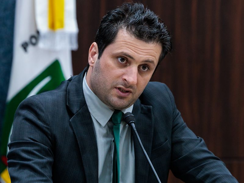 O presidente da piramidal, Fernando Pegorini (PL), desiste de ser pré-candidato e avisa que vai apoiar a reeleição de Ana Campagnolo (PL) (foto: divulgação)