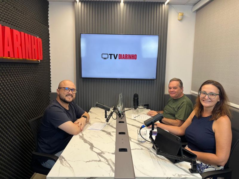 O secretário de Desenvolvimento Urbano e Habitação da prefa de Itajaí, João Paulo Kowalsky, participou do Diz aí! sob o comando da jornalista Fran Marcon, com a participação do JC. Leia nesta edição ou assista a entrevista completa na TV DIARINHO, no YouTube