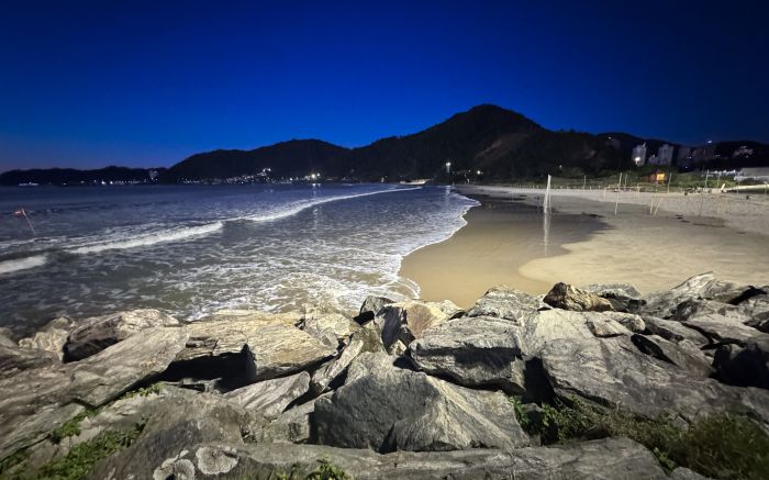 O azul chega antes da luz