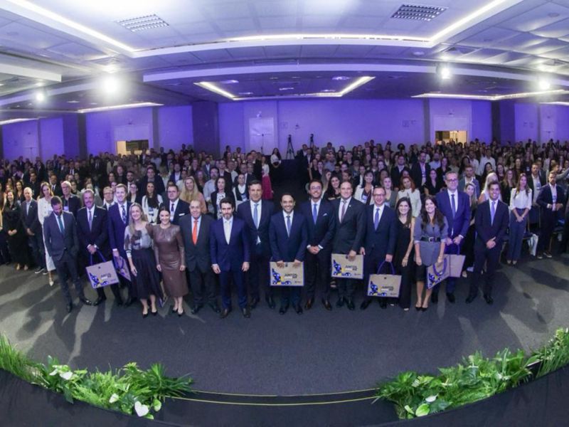 Polo da construção civil, a Santa & Bela Catarina sediou o maior evento do Brasil para tratar da segurança jurídica no setor imobiliário. O I Congresso Brasileiro da Advocacia da Construção Civil, realizado pela OAB nacional, OAB/SC e subseção local, reuniu 1,4 mil participantes no Expocentro de BC city (foto: divulgação)